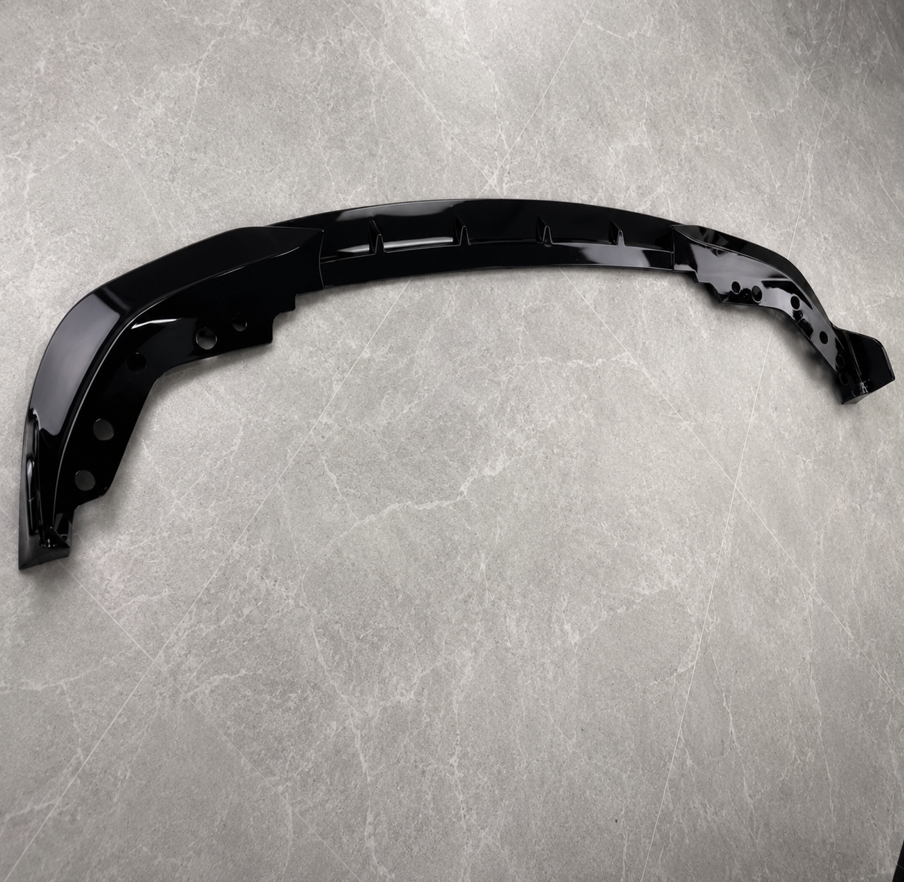 Lame avant noir brillant pour bmw série 3 G20 G21 G28 2018 – 2022 MPARTS AUTO