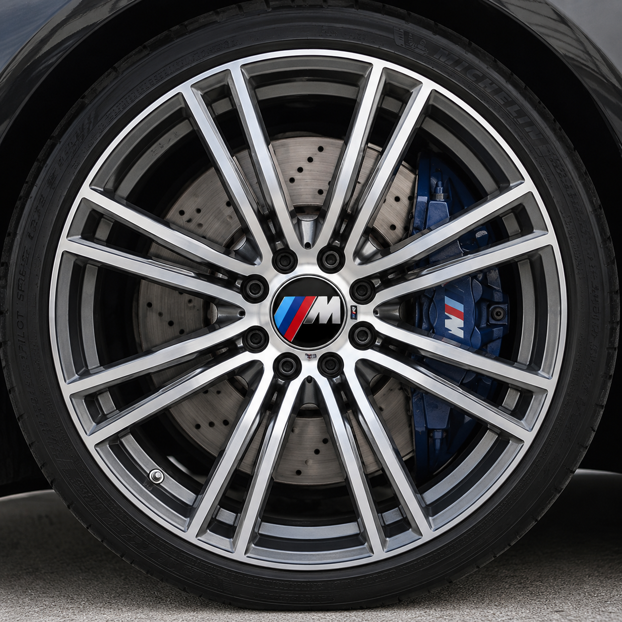 Logo BMW 4 caches moyeux en couleur M 68mm MPARTS AUTO
