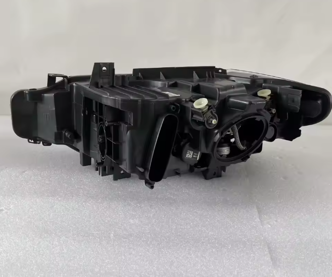 PHARE AVANT DROIT XENON BMW SERIE 3 F30 F31 2011-2015 MPARTS AUTO